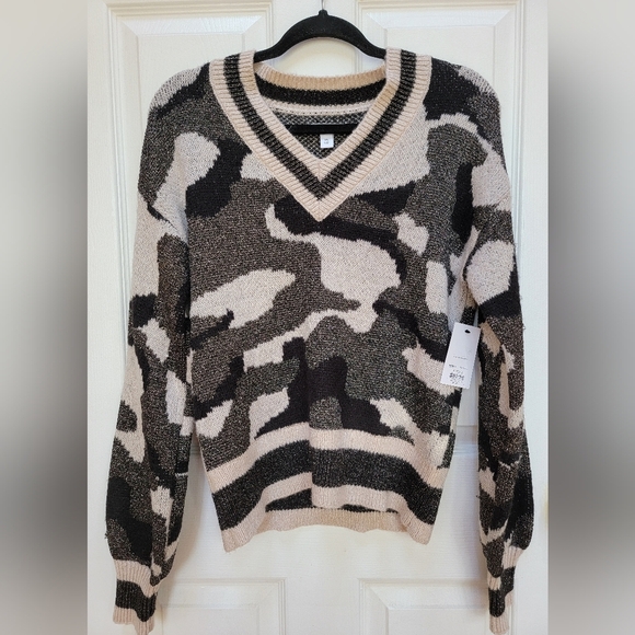 Nine West Camouflage Metallic V-Neck Sweater Size XS NWT - Picture 1 of 5